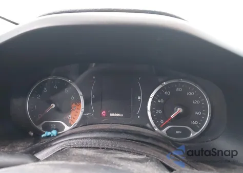 2015 Jeep Renegade Sport из США, поврежденный, VIN ZACCJAAT7FPC23311